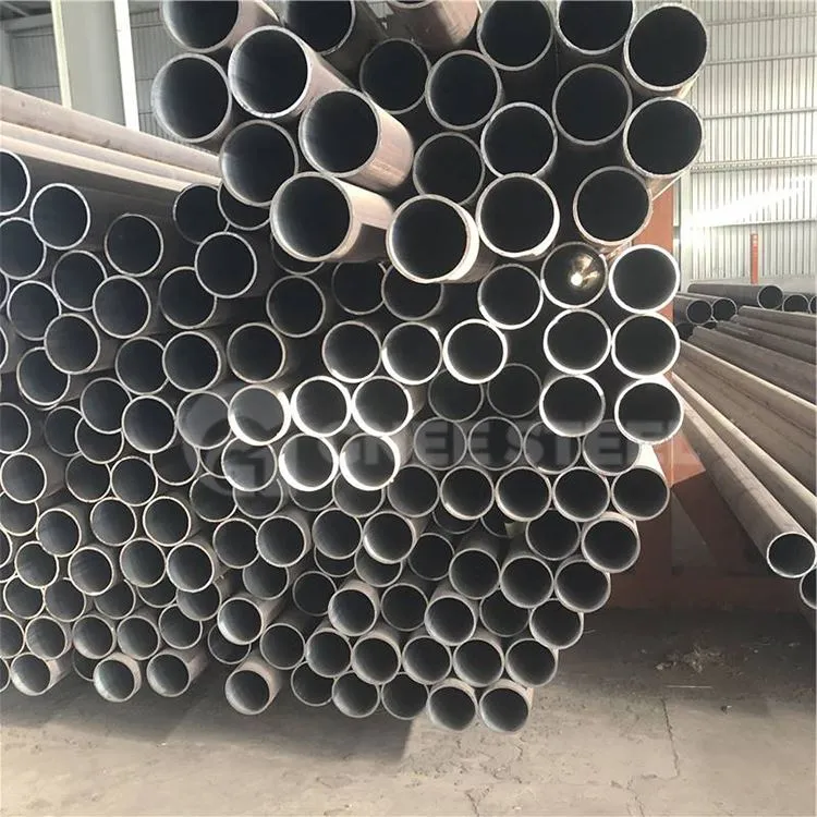 A333 Grade6 naftas krekinga caurule