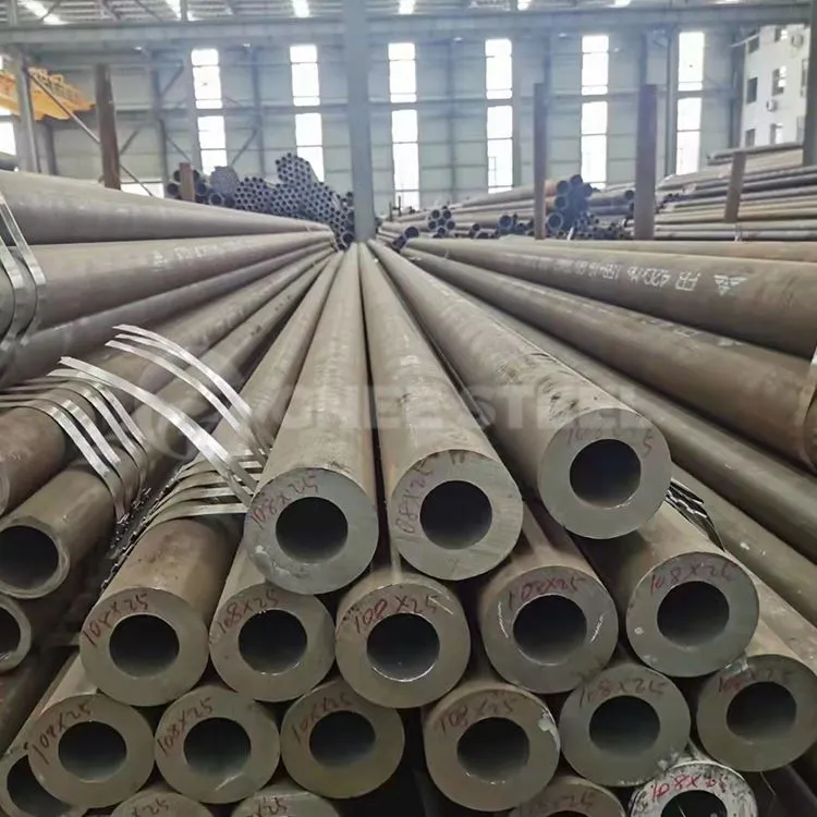 DIN 17175 ST45.8 siltummaiņa caurule