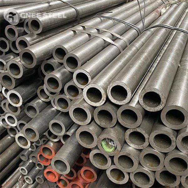 E255 bezšuvju auksti izvilktas tērauda caurules